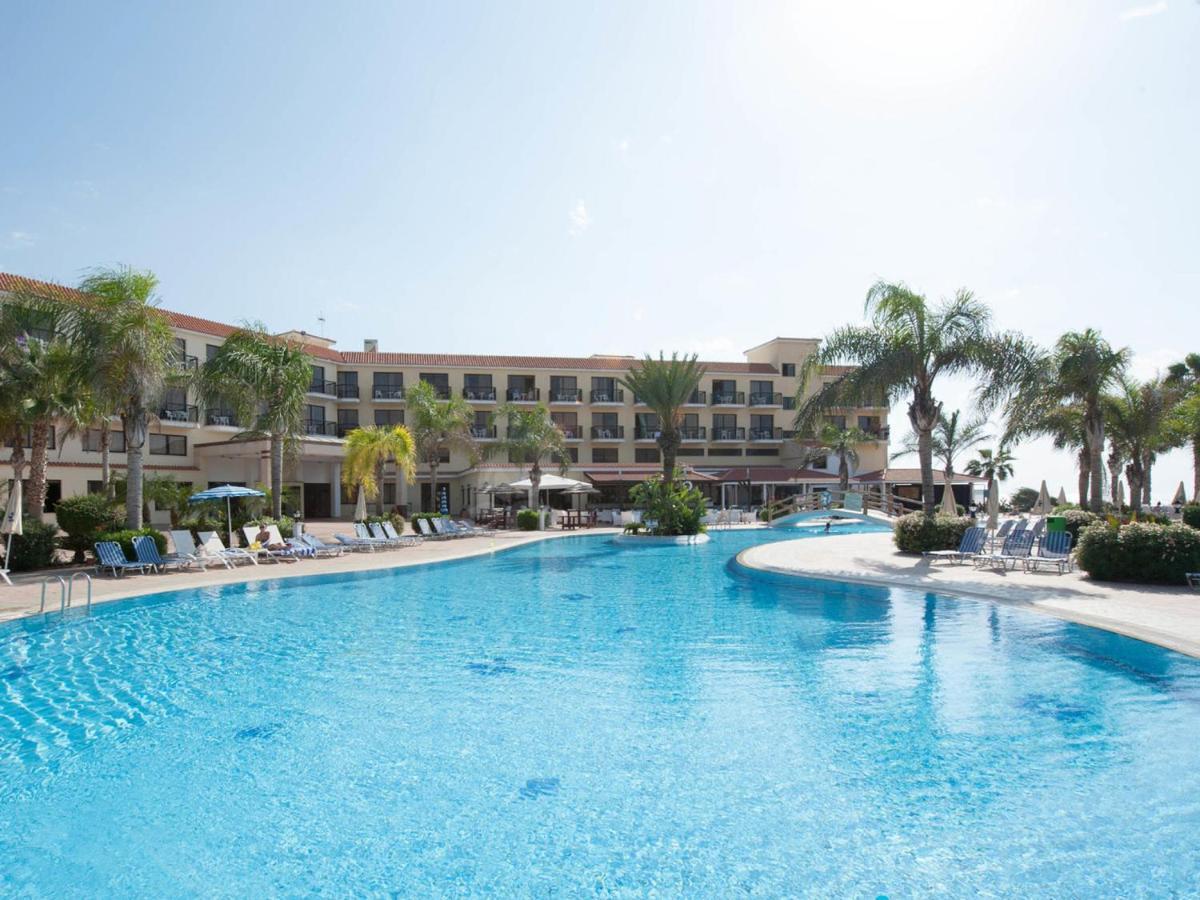 Anmaria Beach Hotel & Spa 아이아 나파 외부 사진