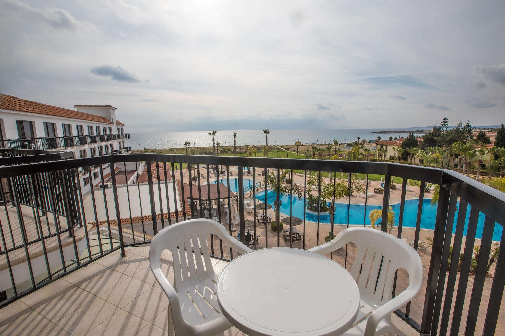Anmaria Beach Hotel & Spa 아이아 나파 외부 사진